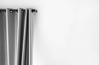 Oturma odasındaki perde iç dekorasyonu