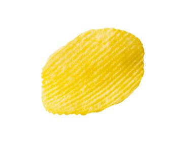 Patates cipsi beyaz arkaplanda izole edildi