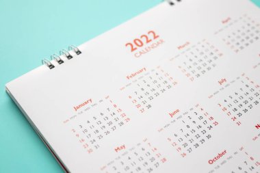 2022 takvim sayfası mavi arka plan iş planlama randevu toplantısı kavramı