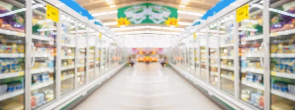 Supermarket Grocery Store Aisle Shelves Blurred Background — Stock Photo, Image