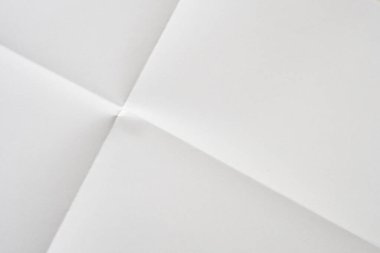 Beyaz katlanmış ve buruşmuş kağıt doku arkaplanı