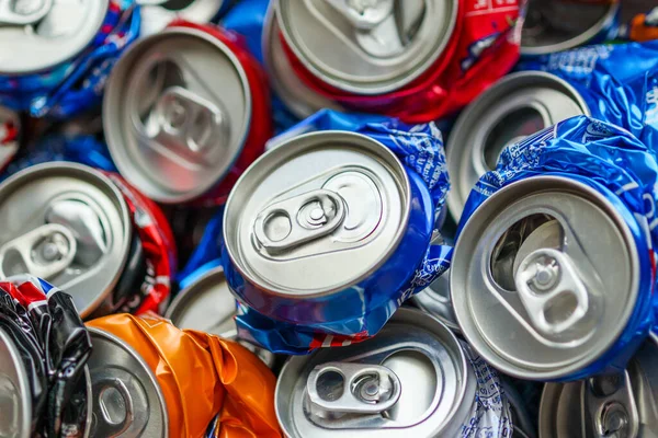 Recycling Aluminium Metaal Verpletterd Blik Afval Achtergrond — Stockfoto