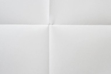 Beyaz katlanmış ve buruşmuş kağıt doku arkaplanı