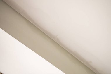 Yağmur suyu sızıntısı hasar görmüş.