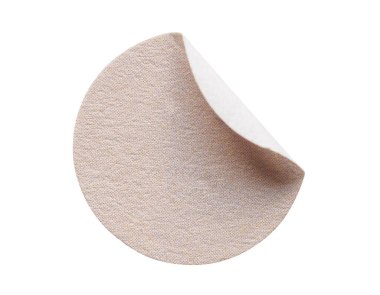 Beyaz arkaplanda izole edilmiş boş yuvarlak kağıt etiketi