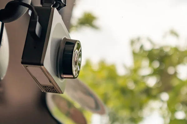 Araba Mobese Kamera Video Kaydedicisi Yolda Güvenli Sürüş Için — Stok fotoğraf