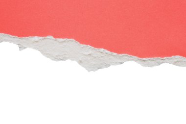 Pembe yırtık kağıt kenarları beyaz arkaplanda izole edilmiş.