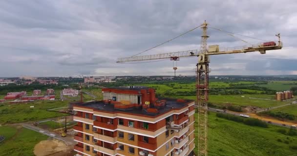 建造新住宅区的无人驾驶飞机视图 — 图库视频影像