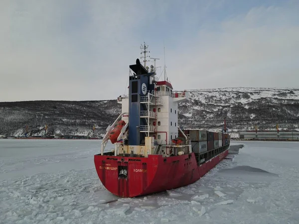 Téli tengeri hajó jég sarkvidéki közlekedés sasco maersk Jogdíjmentes Stock Képek