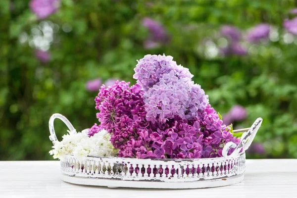 Färgglada Lila Blommor Trã Tablett — Stockfoto