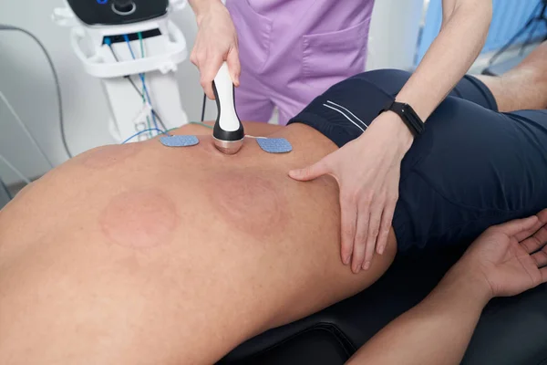 Close Female Physiotherapist Hands Massaging Male Patient Back Medical Ultrasound — Stock Photo, Image
