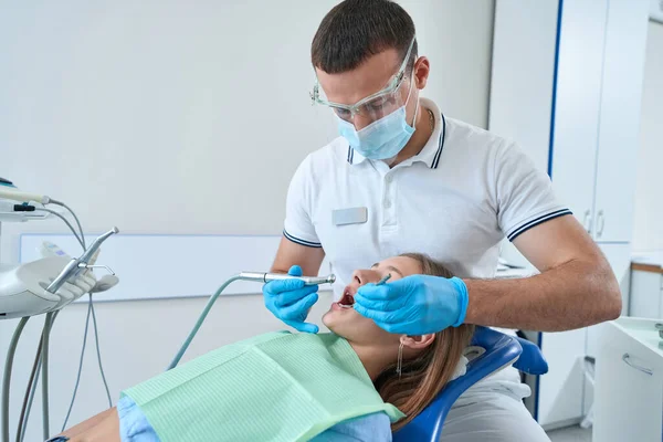 Stomatologist Applying Mouth Mirror Drill Cavity Preparation Adolescent Patient — Photo