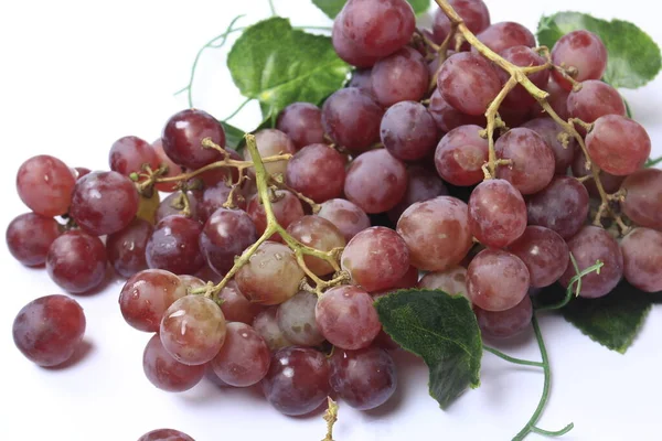 Uvas São Fruto Uma Videira Lenhosa Uvas Podem Ser Comidas — Fotografia de Stock