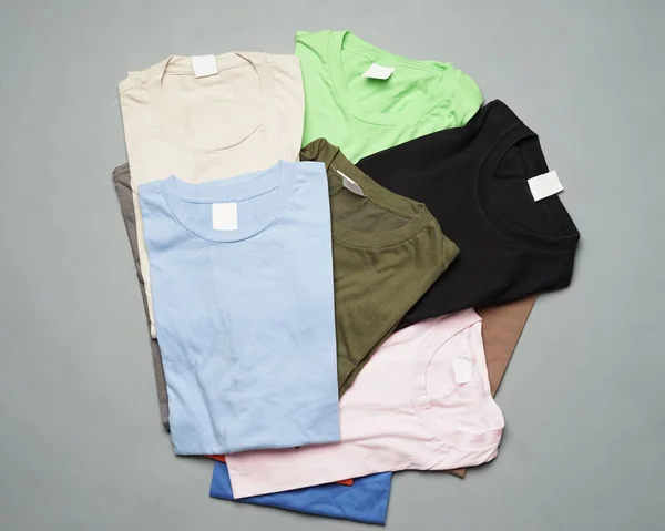 Montones Camisetas Algodón Liso Perfectamente Arregladas Camisetas Llanas Colores Listas — Foto de Stock