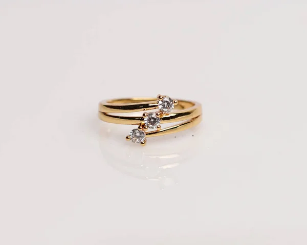 Anillo Joyas Con Diamantes Anillos Boda Que Tienen Profundo Significado —  Fotos de Stock