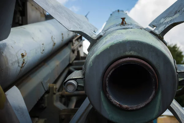 Missiles Aériens Sur Fond Ciel Vieux Lance Roquettes Sur Chenilles — Photo