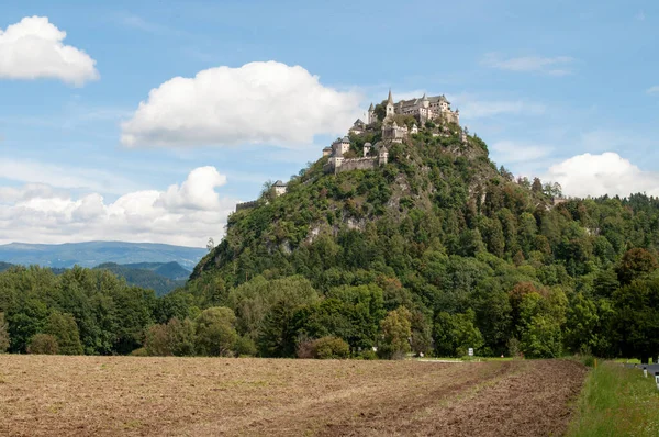 Hochosterwitz Castle High Wooded Hill Carinthia Austria View Main Castle — Fotografia de Stock