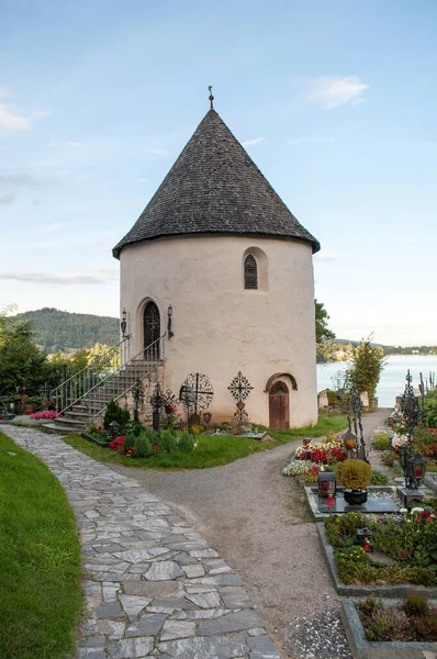 Old Chapel Cemetery Church Maria Worth Shores Lake Worthersee Austrian — Fotografia de Stock