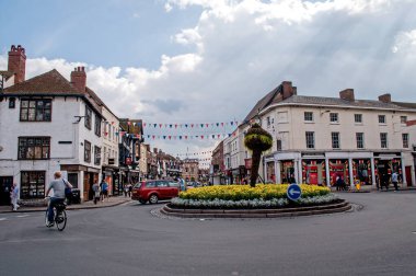 Stratford-upon-Avon, United Kingdom - 08 Juny 2012: Flower Roundabout Square in Stratford, England.