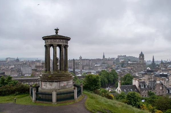 Wolkenlucht Boven Stad Edinburgh Die Foto Neemt Vanaf Calton Hill — Stockfoto