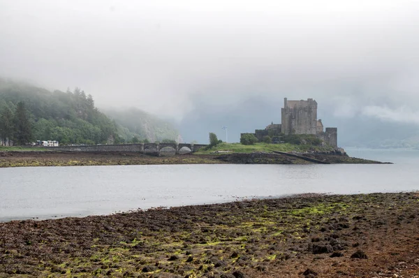 Old Stone Castle Eilean Donan Castle Fog Scotland — Zdjęcie stockowe