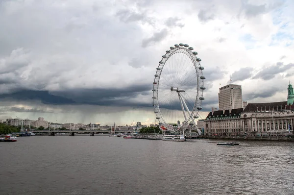 Londres Reino Unido Julho 2012 Embankment River Thames Londres Com — Fotografia de Stock