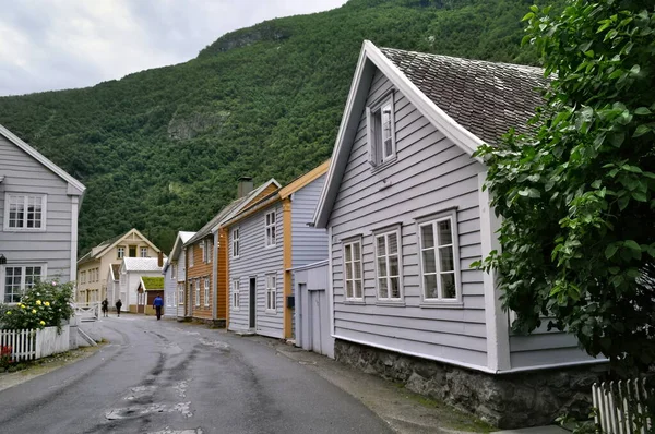 Laerdalsoyri Noruega Calle Con Antiguas Casas Madera Monumento Histórico Unesco —  Fotos de Stock