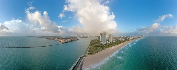 Drone panorama over Miami Beach skyline at dusk — Stockfoto