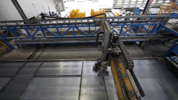 Video Robot Encofrado Acción Una Moderna Planta Producción Hormigón Prefabricado — Vídeos de Stock