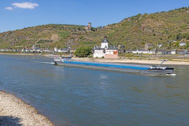 Panorama over the Rhine near Kaub at extremely low water in summer 2022