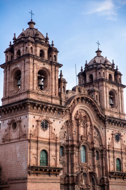 Cusco Peru 'daki Katolik kilisesinin resmi. Peru 'daki İspanyol kolonisi sırasında inşa edilen Cristian tapınağı.. 
