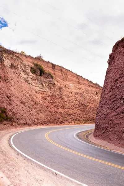 Obraz Zakrętu Autostradzie Zakrzywiona Droga Dla Samochodów Peruwiańskich Andach — Zdjęcie stockowe