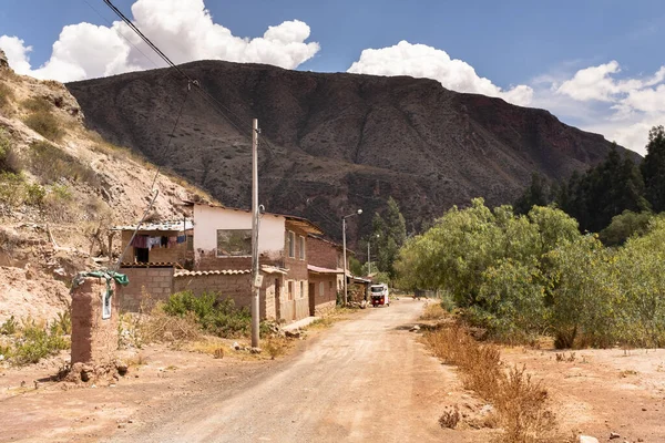 Kutsal Vadi 'nin resmi, Cusco. Peru 'daki en önemli vadilerden biri. Peru And Dağlarındaki Yüksek Dağ Vadisi.