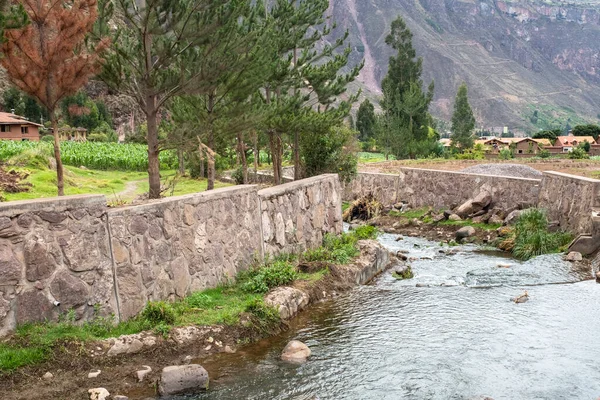 Imagem Canal Fluvial Cusco Peru Infra Estruturas Água Para Agricultura — Fotografia de Stock