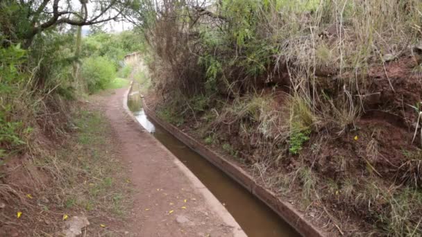 Video Vattenkanalen Cusco Peru Vatteninfrastruktur För Jordbruk — Stockvideo