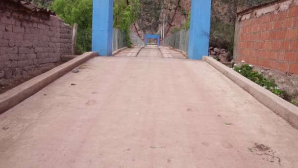 Ponte Rurale Legno Sul Fiume Vilcanota Valle Sacra Cusco Perù — Video Stock