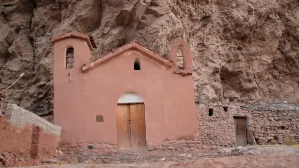 Mud Maakte Christelijke Kerk Peruaanse Andes Kleine Katholieke Tempel Cusco — Stockvideo