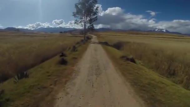 Giro Mountain Bike Nelle Ande Peruviane Sui Monti Cuzco Scendere — Video Stock