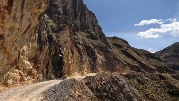 Viaje Por Carretera Los Andes Peruanos Montañas Gran Altitud Viajan — Vídeos de Stock