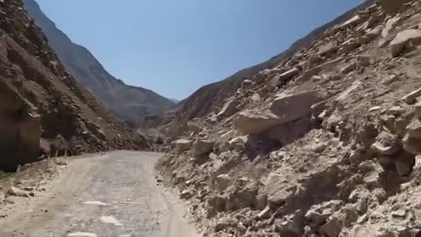 Viaje Por Carretera Los Andes Peruanos Montañas Gran Altitud Viajan — Vídeo de stock