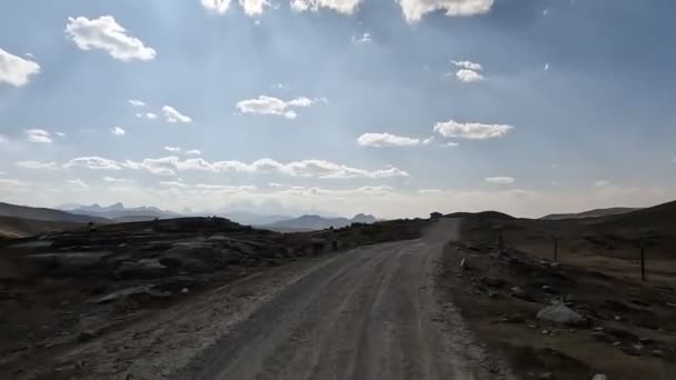Ταξίδι Στις Περουβιανές Άνδεις Μεγάλο Υψόμετρο Βουνά Ταξίδι Αυτοκίνητο Διασχίζοντας — Αρχείο Βίντεο