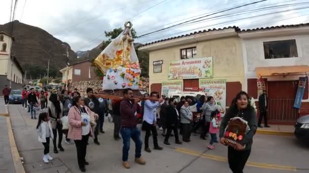 Urubamba Urubamba Peru Augustus 2022 Christelijke Processie Van Maagd Maria — Stockvideo