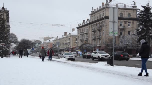 Luzk Ukraine Januar 2022 Die Menschen Gehen Die Hauptstraße Der — Stockvideo