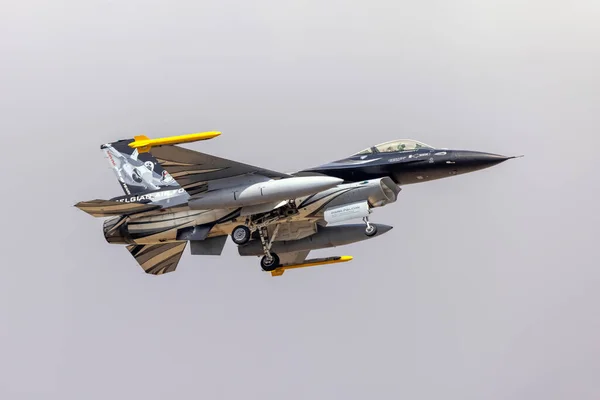 2021年9月23日 马耳他卢卡 比利时空军通用动力 Sabca 16Am与猎鹰战斗机 Reg 101 在下周末参加航展 — 图库照片
