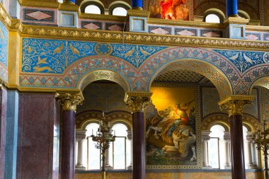 Alps Bavyera 'daki Neuschwanstein kalesi, Almanya (Eylül 2014)