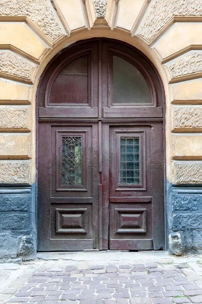 Portas Cidade Lviv Velho Ucrânia Portas Originais Autênticas Nos Arredores — Fotografia de Stock