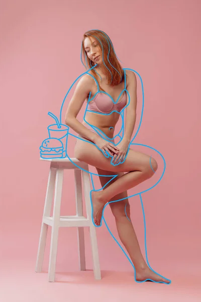 Műalkotás. Fiatal gyönyörű nő tökéletes test alakja fehérnemű, belső kopás elszigetelt rózsaszín háttér. — Stock Fotó