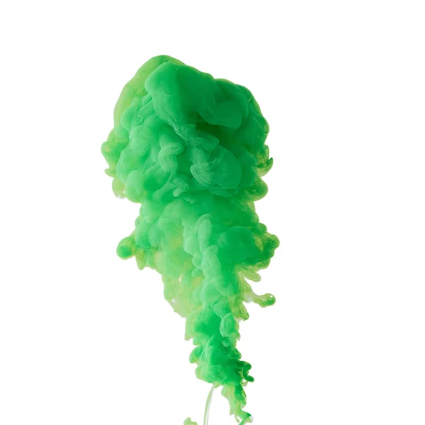 Hellgrün. Explosion farbiger, flüssiger und neonfarbener Flüssigkeiten auf weißem Studiohintergrund mit Kopierraum — Stockfoto