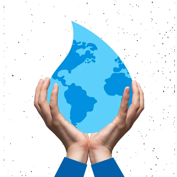 Collage de arte contemporáneo, diseño moderno. Globo de tierra abstracto en forma de gota de agua en manos humanas. Concepto de Día del Agua o Día Mundial de los Océanos. — Foto de Stock