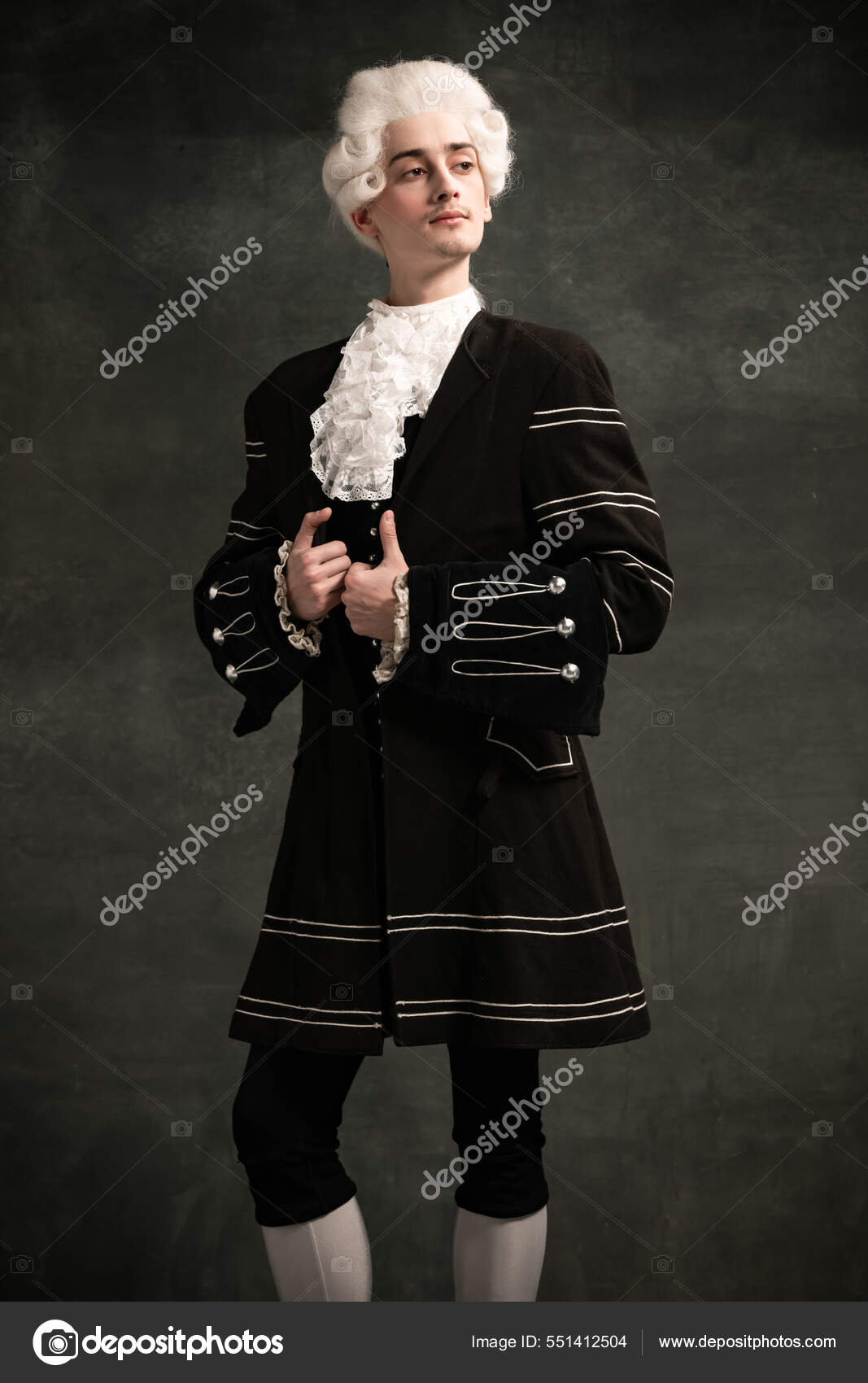Mozart Costume